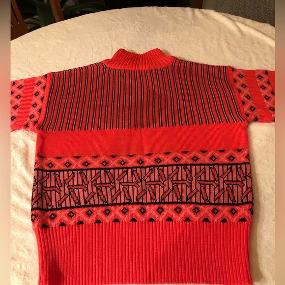 Kaelin Ski Sweater with matching hat Women’s size Small - Picture 3 of 7